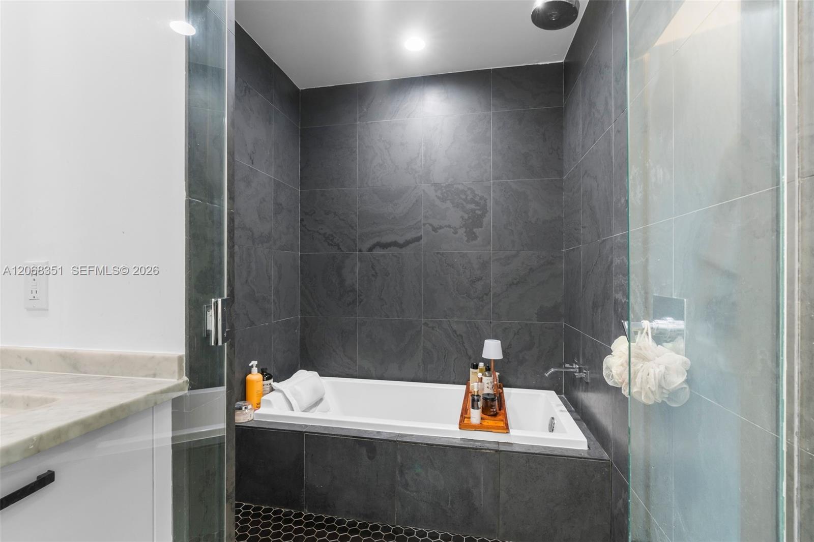 900 Biscayne Boulevard 3103 Property Photo 28