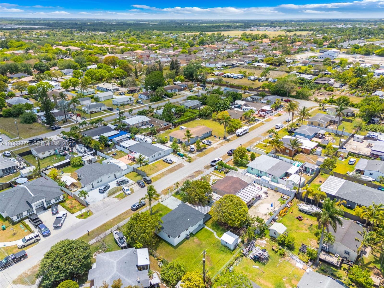 A12068375 Property Photo 25