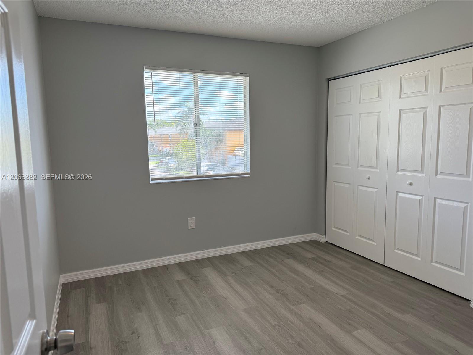 A12068382 Property Photo 5
