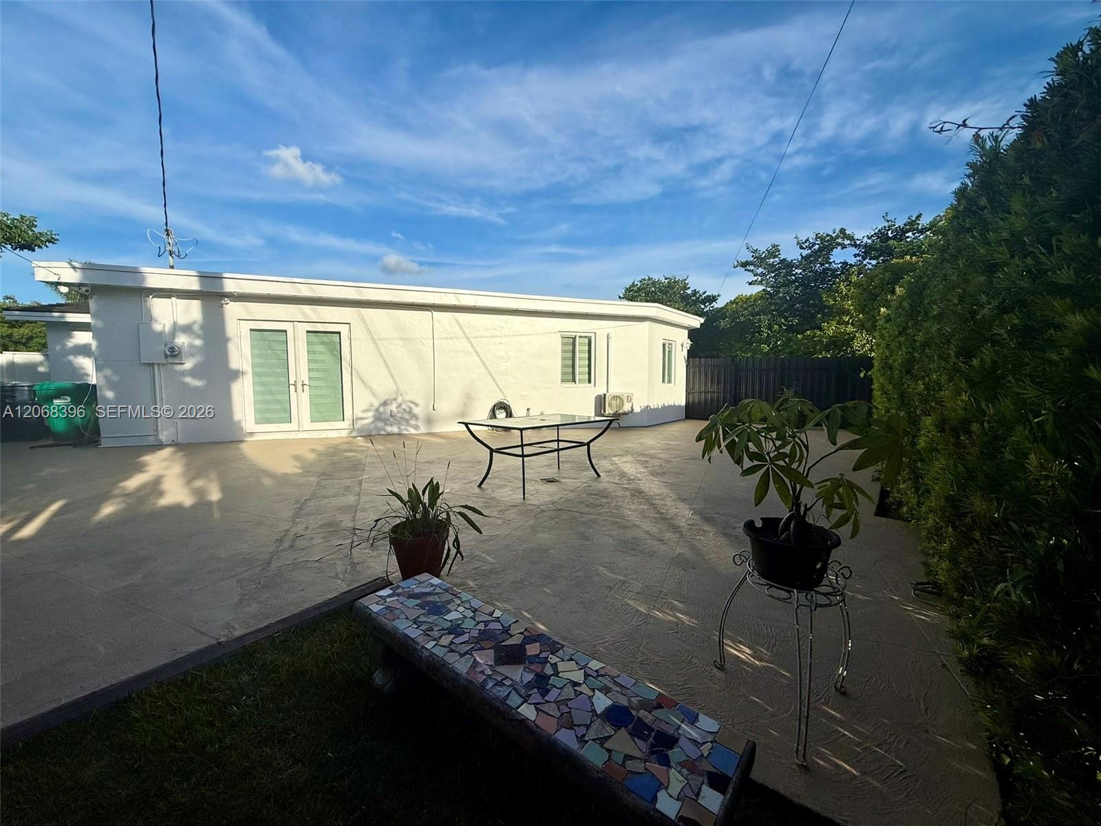 A12068396 Property Photo 2