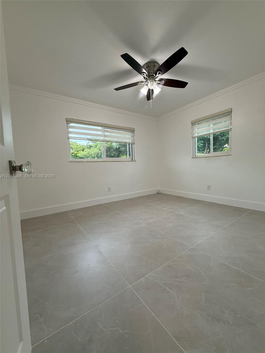 A12068396 Property Photo 23