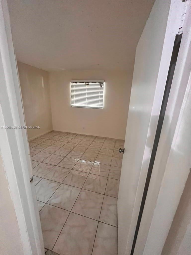8704 Nw 35th Street 202 Property Photo 9