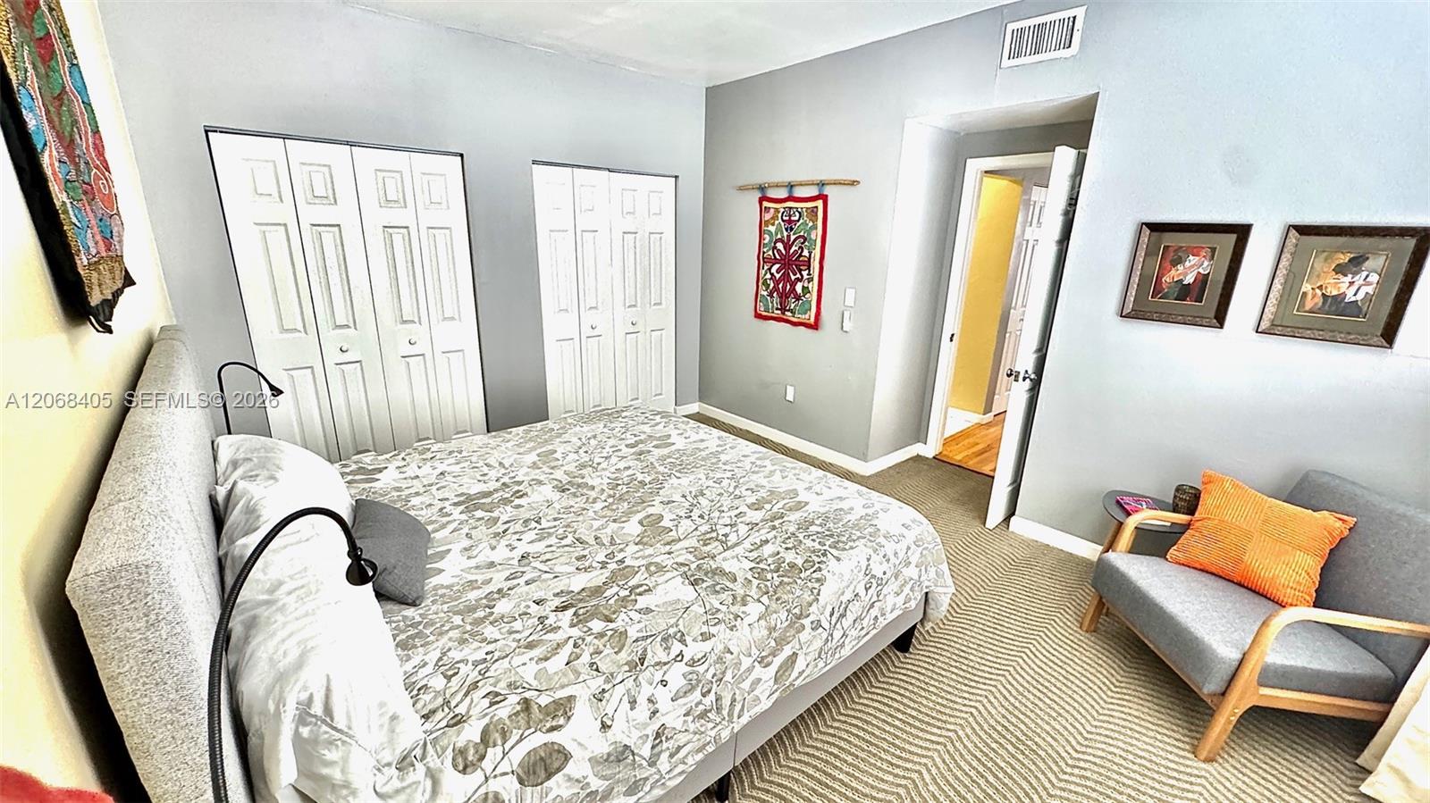 1200 Euclid Avenue 302 Property Photo 6