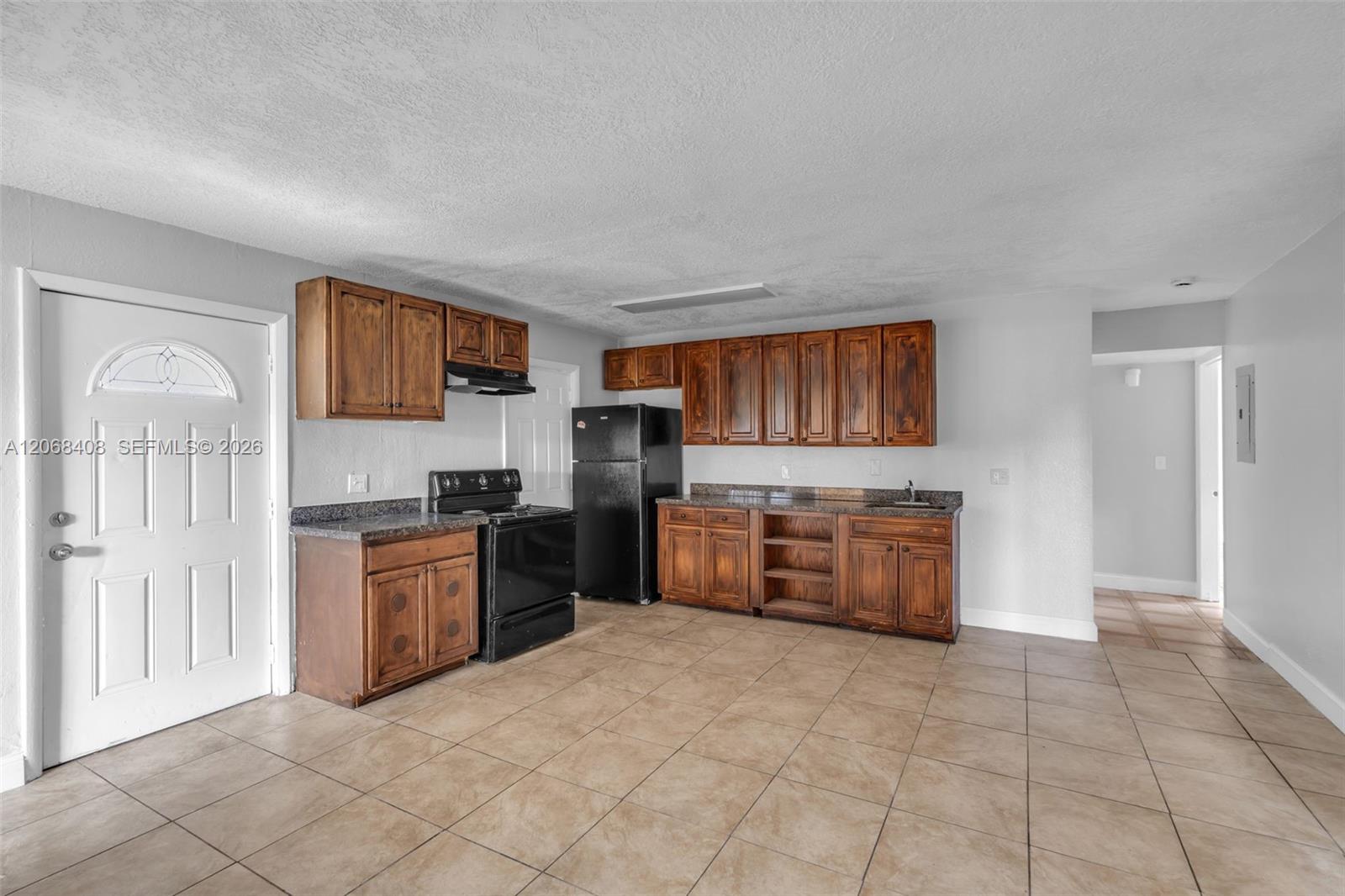 624 SW 16th Avenue C Property Photo 1