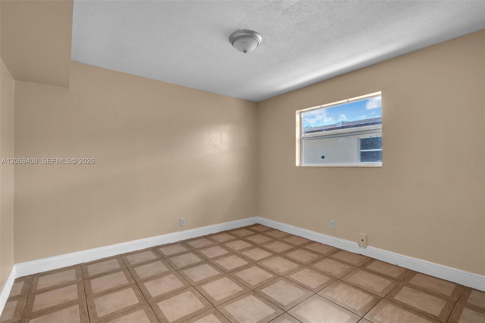 624 Sw 16th Avenue C Property Photo 12