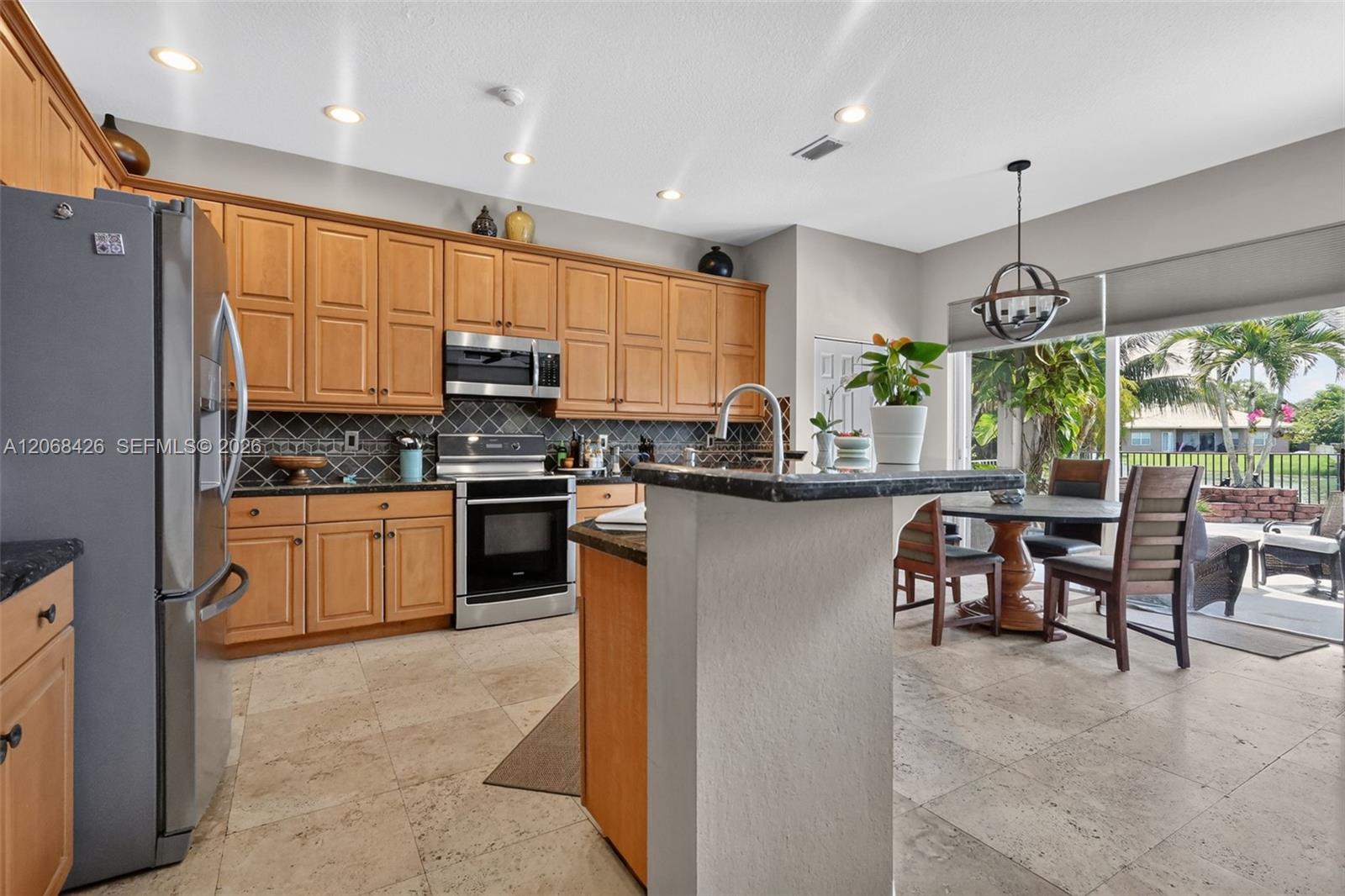 600 Sw 167th Way Property Photo 18