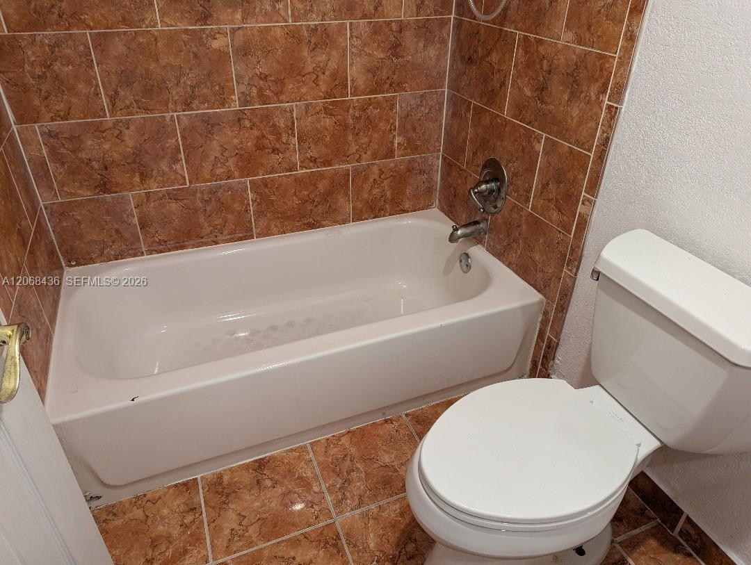 8380 S Missionwood Circle C-ii Property Photo 11