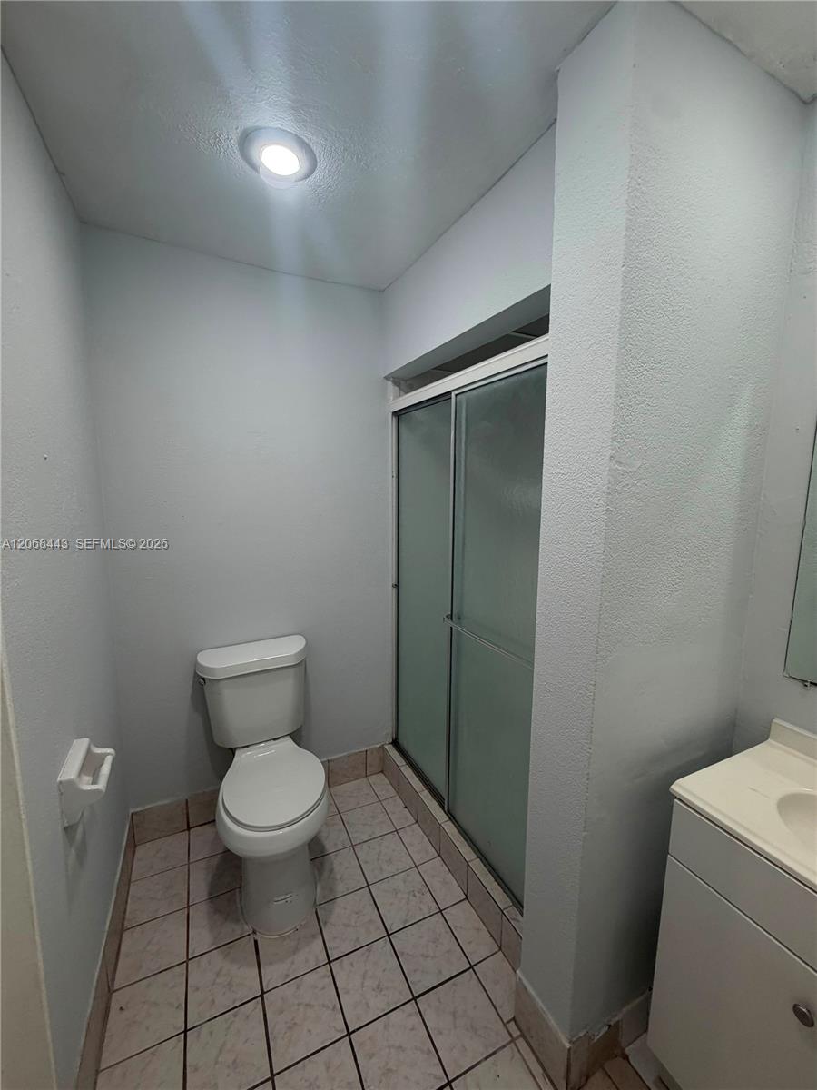 8020 N Colony Circle N 306 Property Photo 12