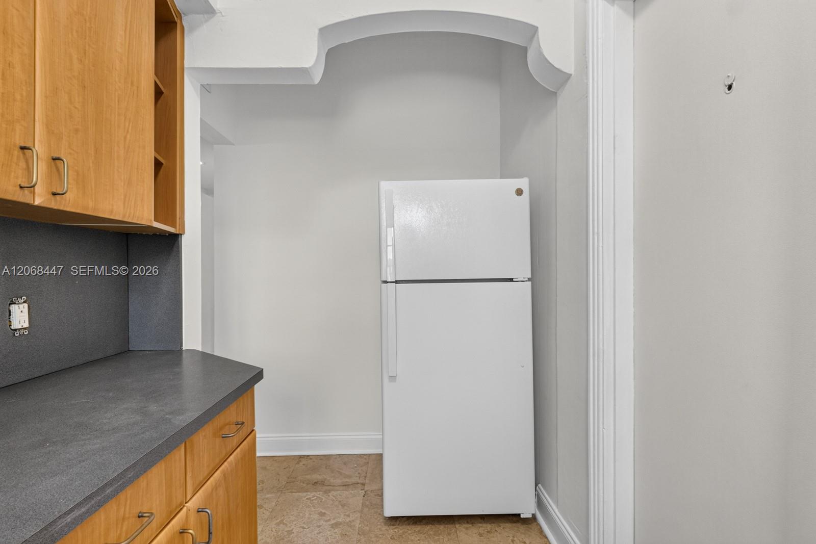 1341 Meridian Avenue 202 Property Photo 6