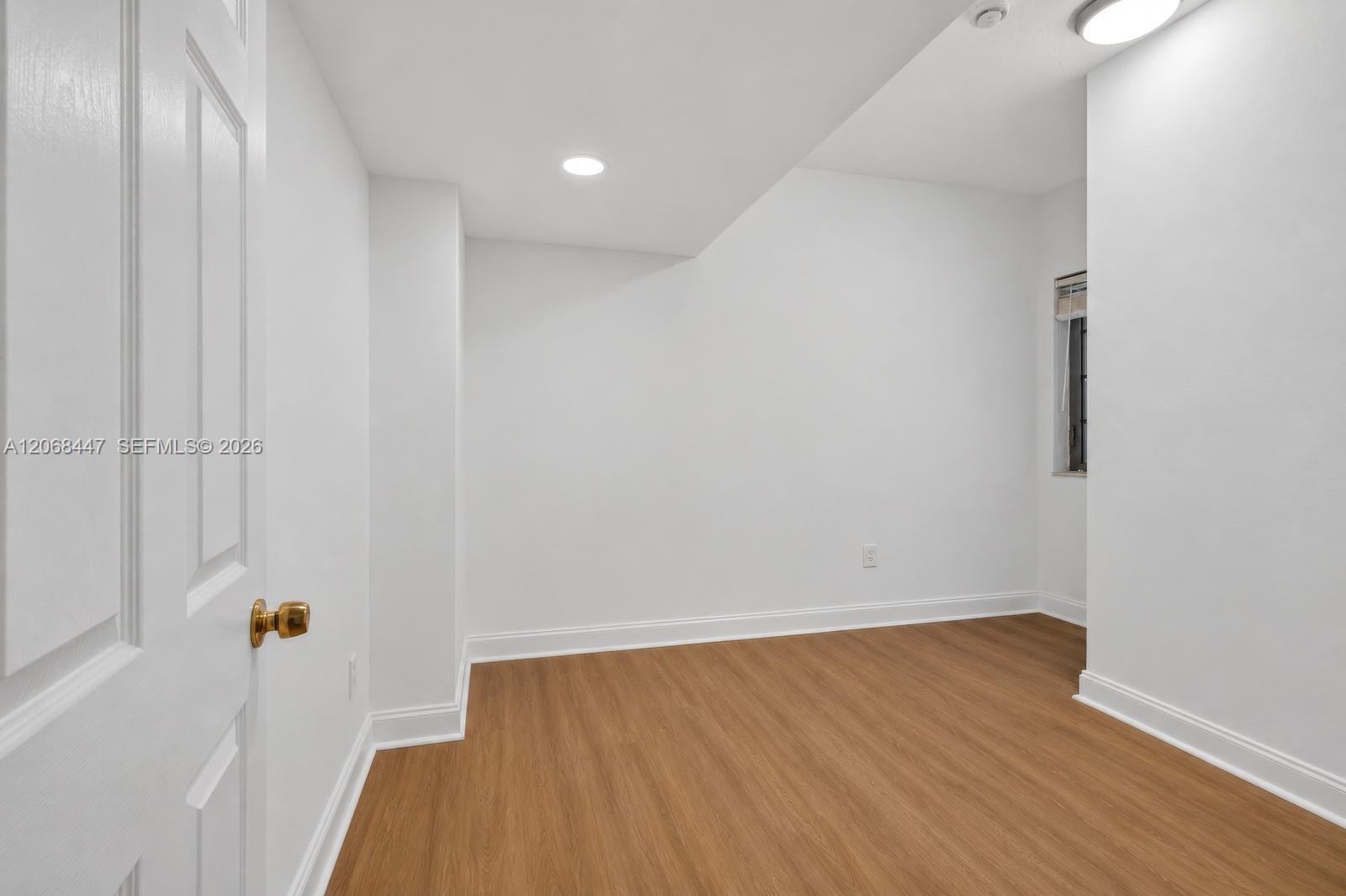 1341 Meridian Avenue 202 Property Photo 8