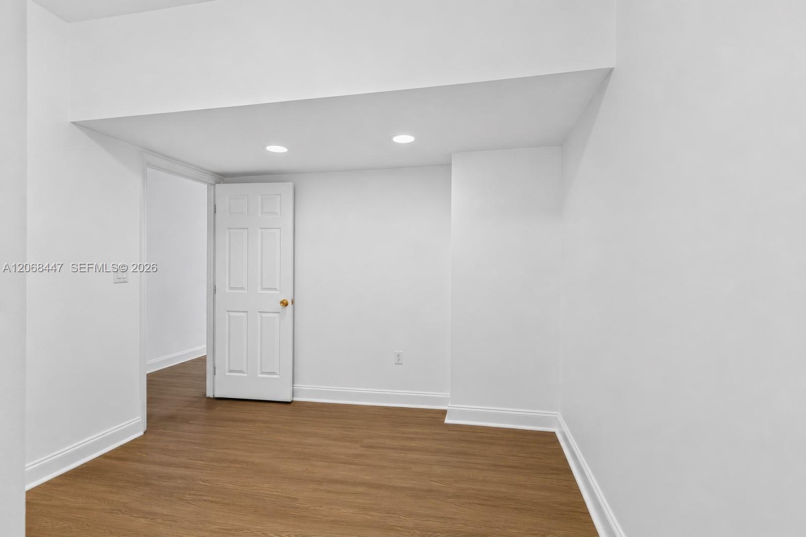 1341 Meridian Avenue 202 Property Photo 9