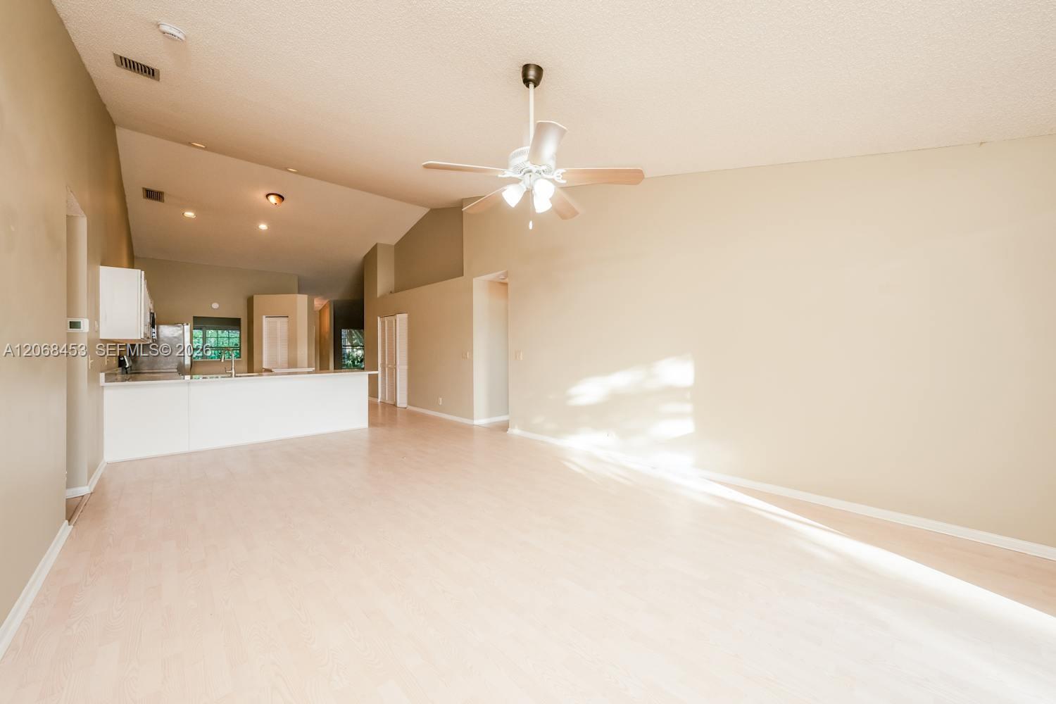 A12068453 Property Photo 3