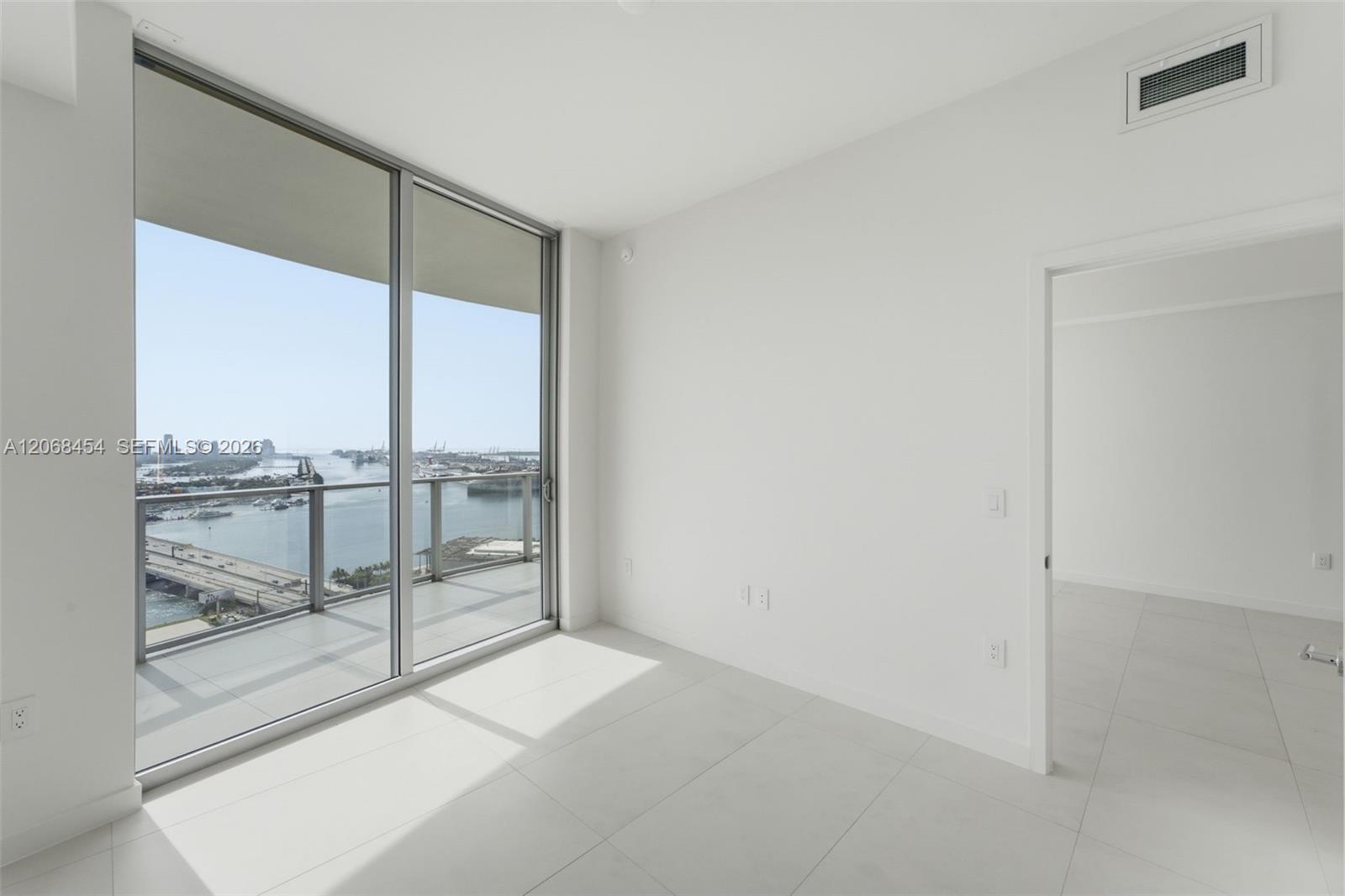 1400 Biscayne Boulevard 3004 Property Photo 3