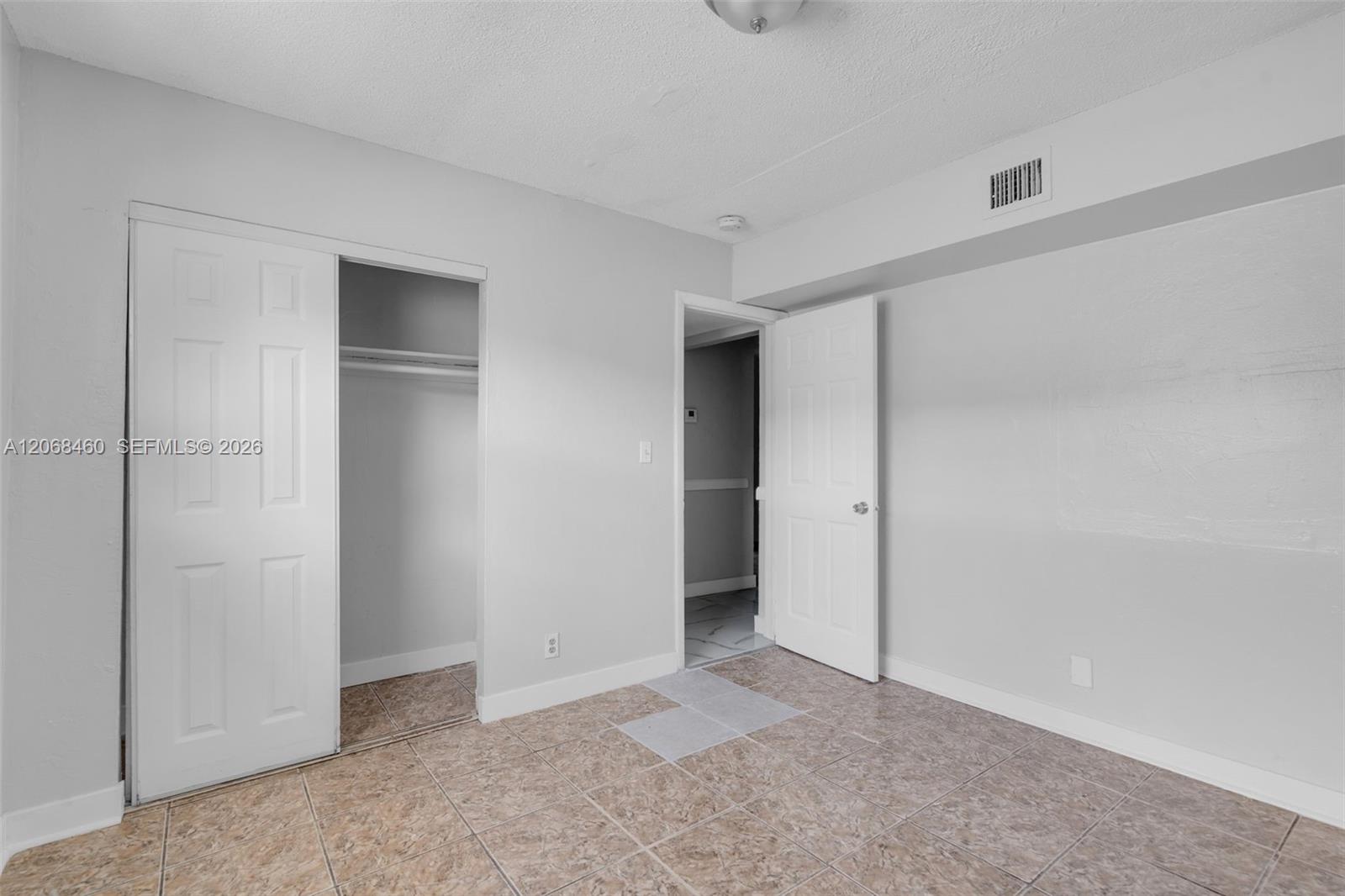 632 Sw 16th Avenue D Property Photo 8