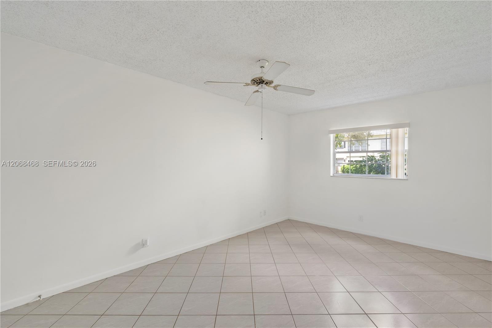 5620 Sw 3rd Place 103 Property Photo 13