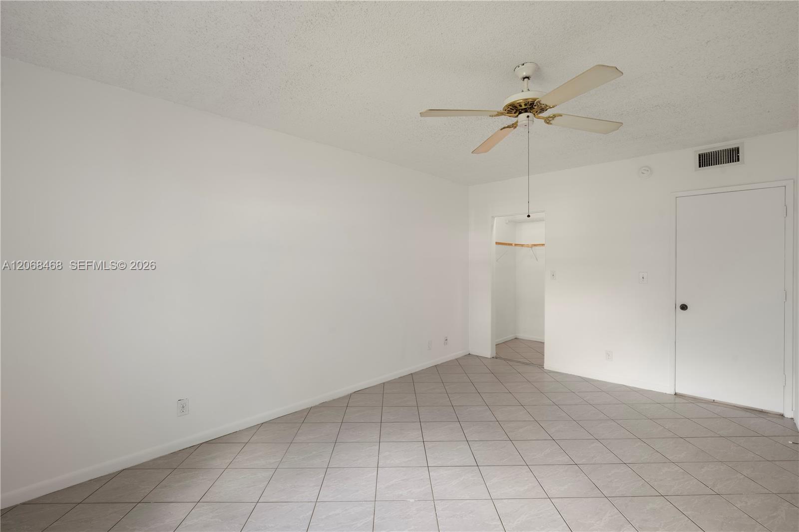 5620 Sw 3rd Place 103 Property Photo 14