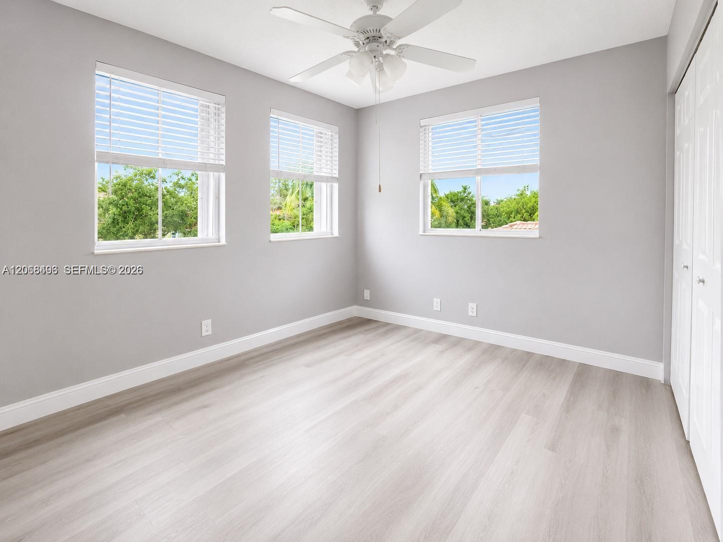 963 Falling Water Road Property Photo 15