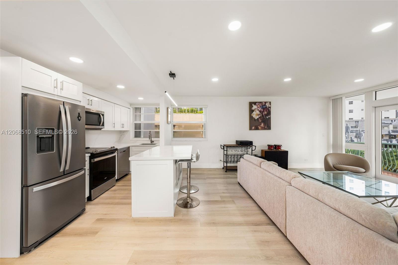1408 Brickell Bay Drive 518 Property Photo 6