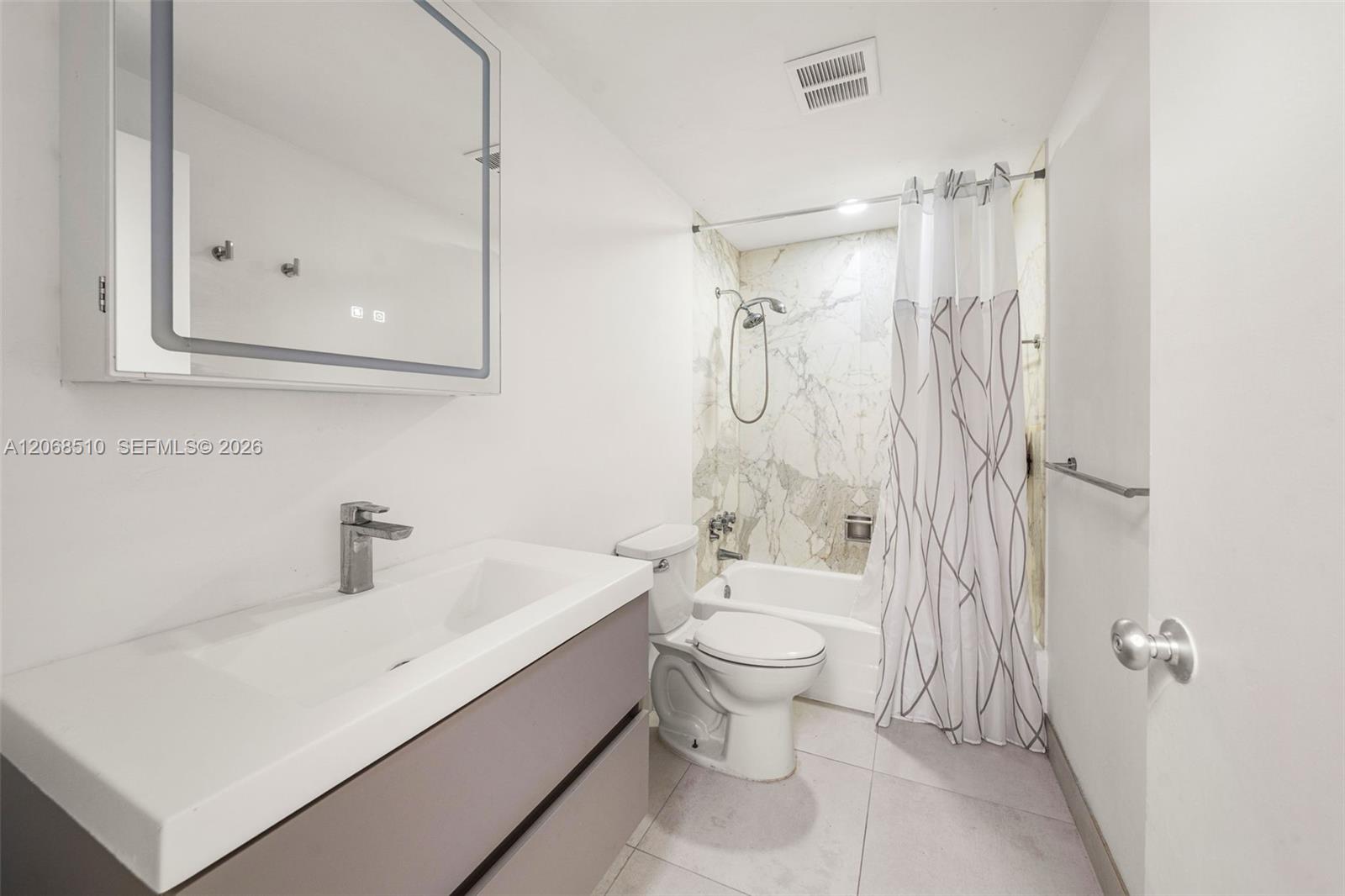 1408 Brickell Bay Drive 518 Property Photo 16