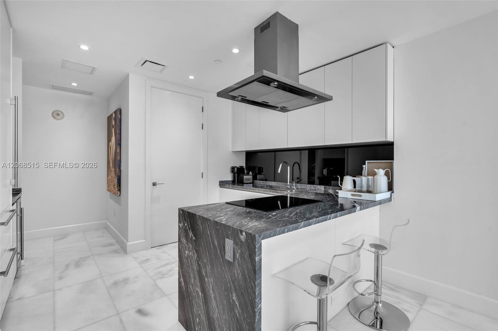 A12068515 Property Photo 4