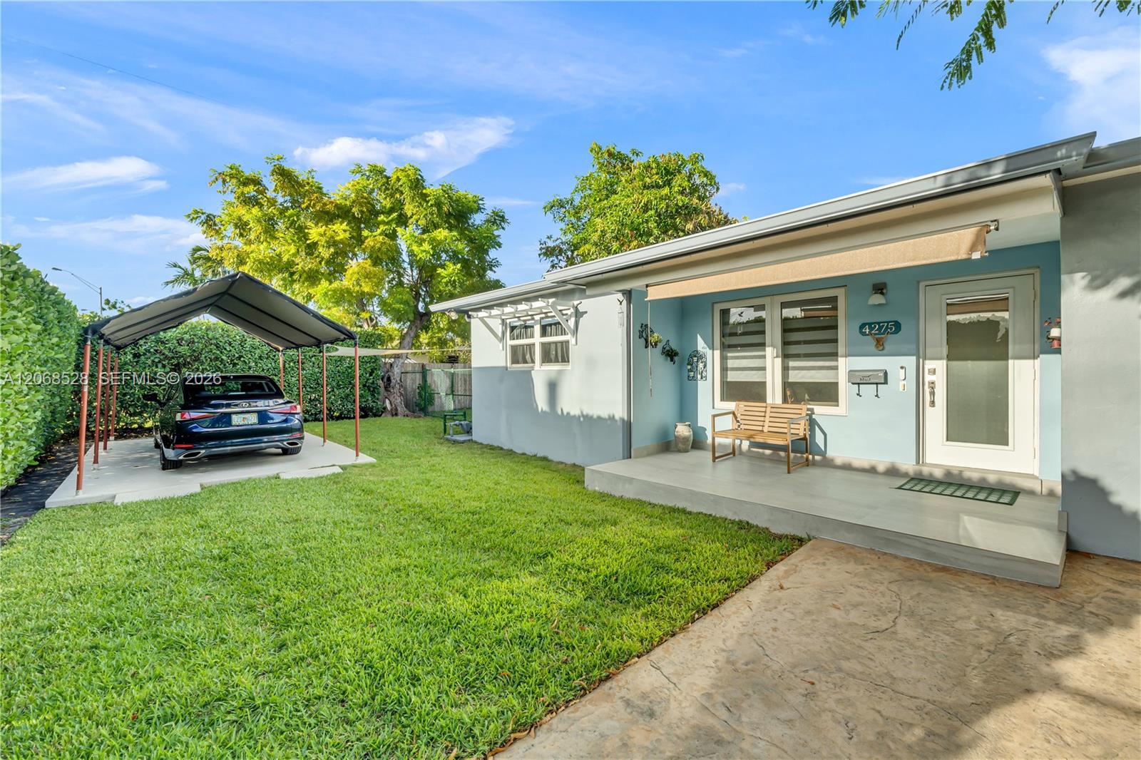 4275 Sw 87th Avenue Property Photo 4