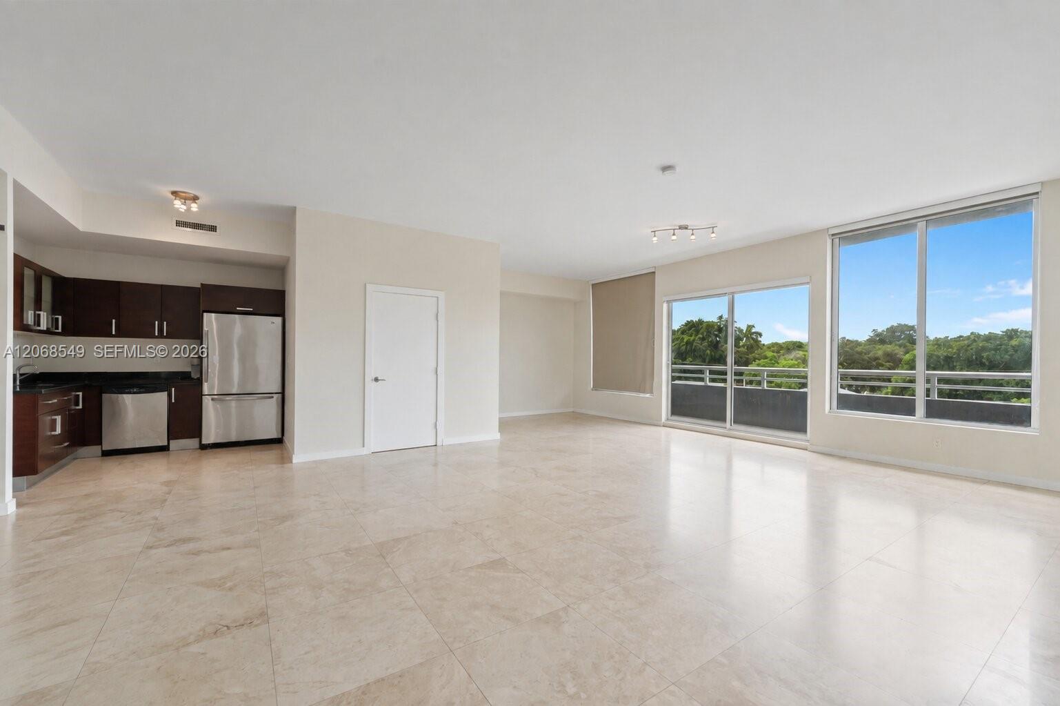 3250 Grand Avenue 406 Property Photo 12