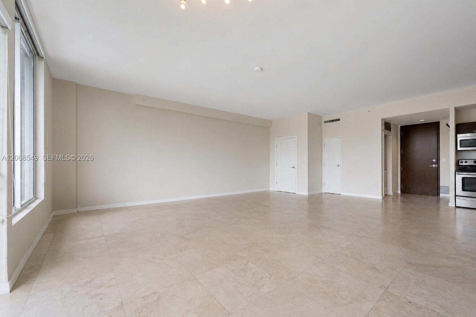 3250 Grand Avenue 406 Property Photo 15