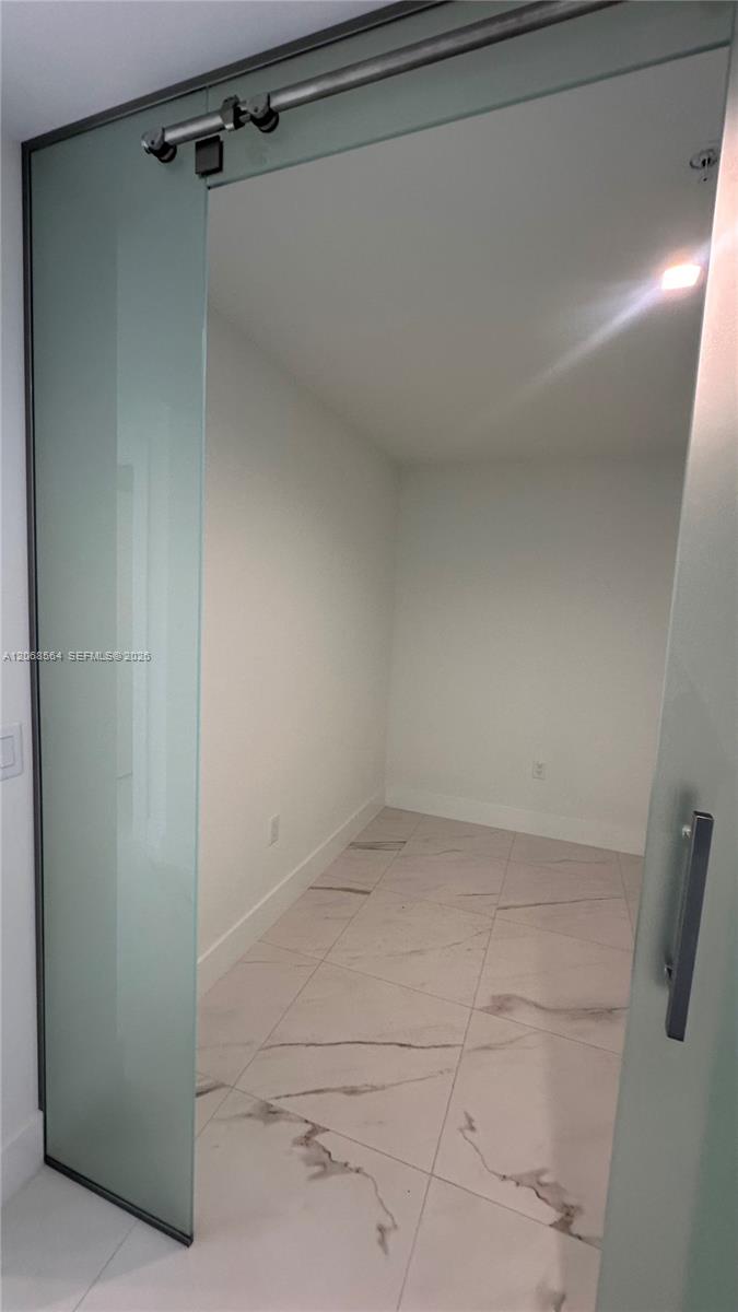 1170 E Hallandale Beach 803 Property Photo 19