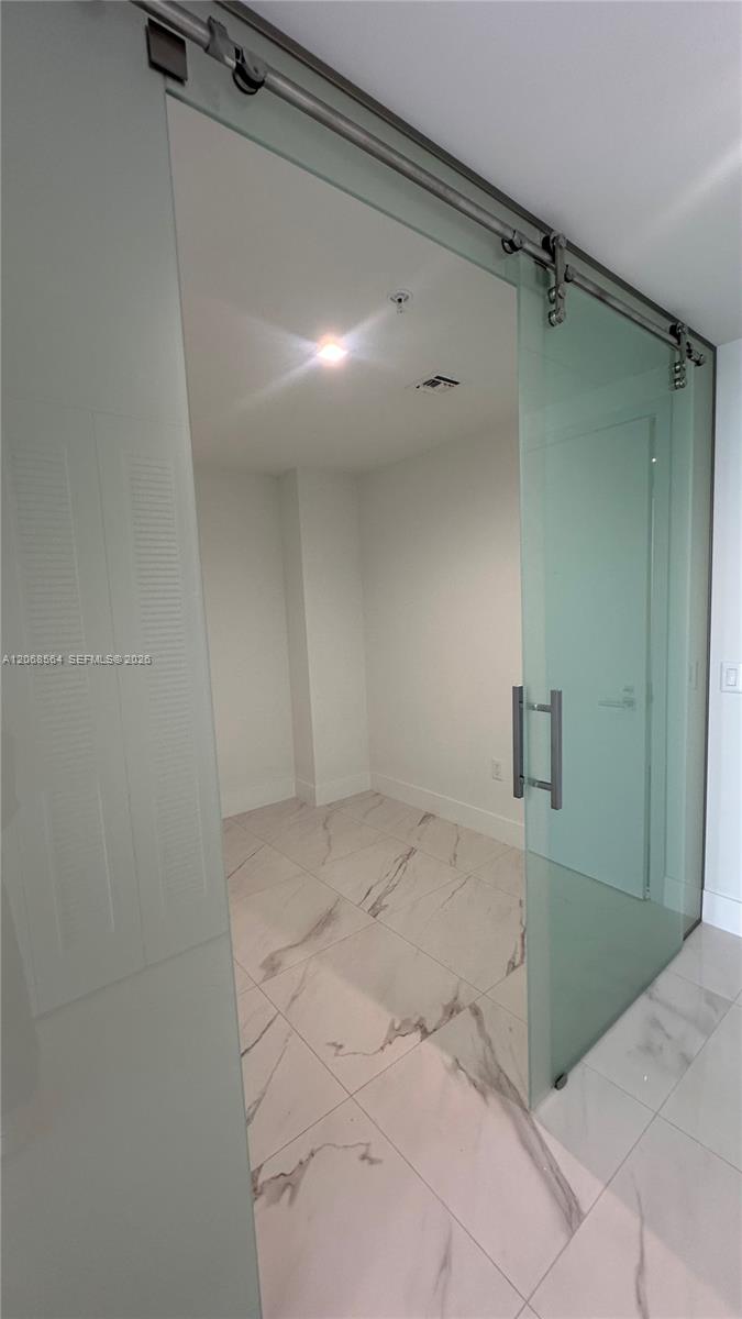 1170 E Hallandale Beach 803 Property Photo 20