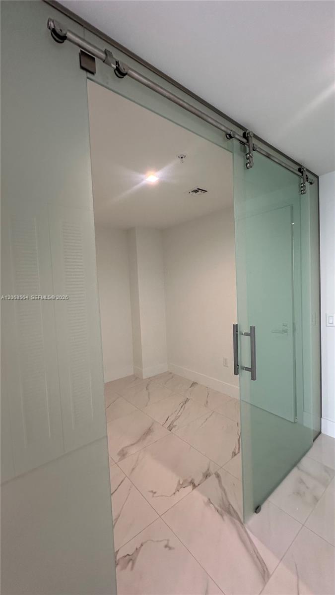 1170 E Hallandale Beach 803 Property Photo 23