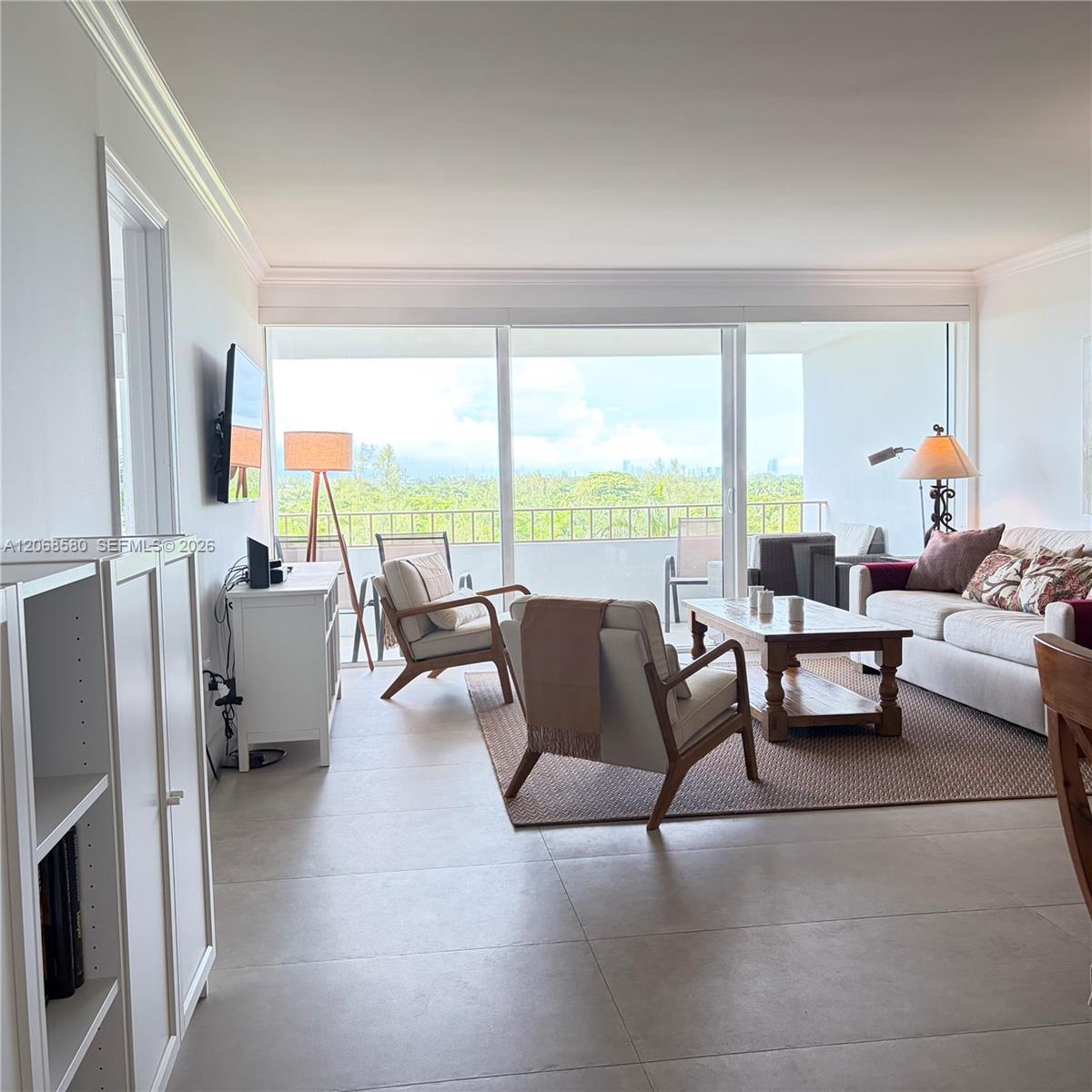 155 Ocean Lane Drive 702 Property Photo 12