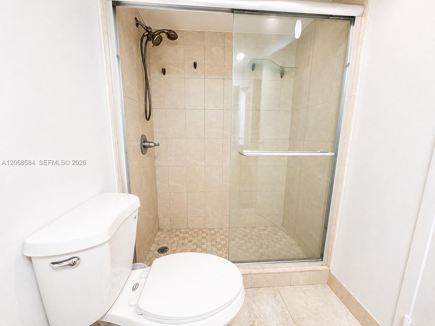 250 174th Street 1615 Property Photo 24