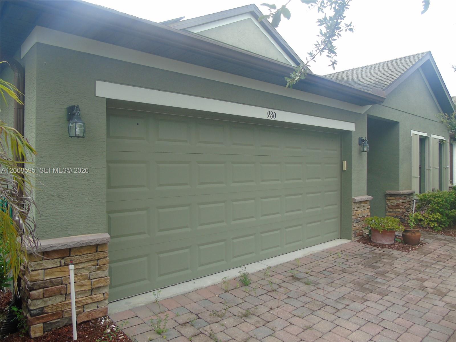 A12068595 Property Photo 2