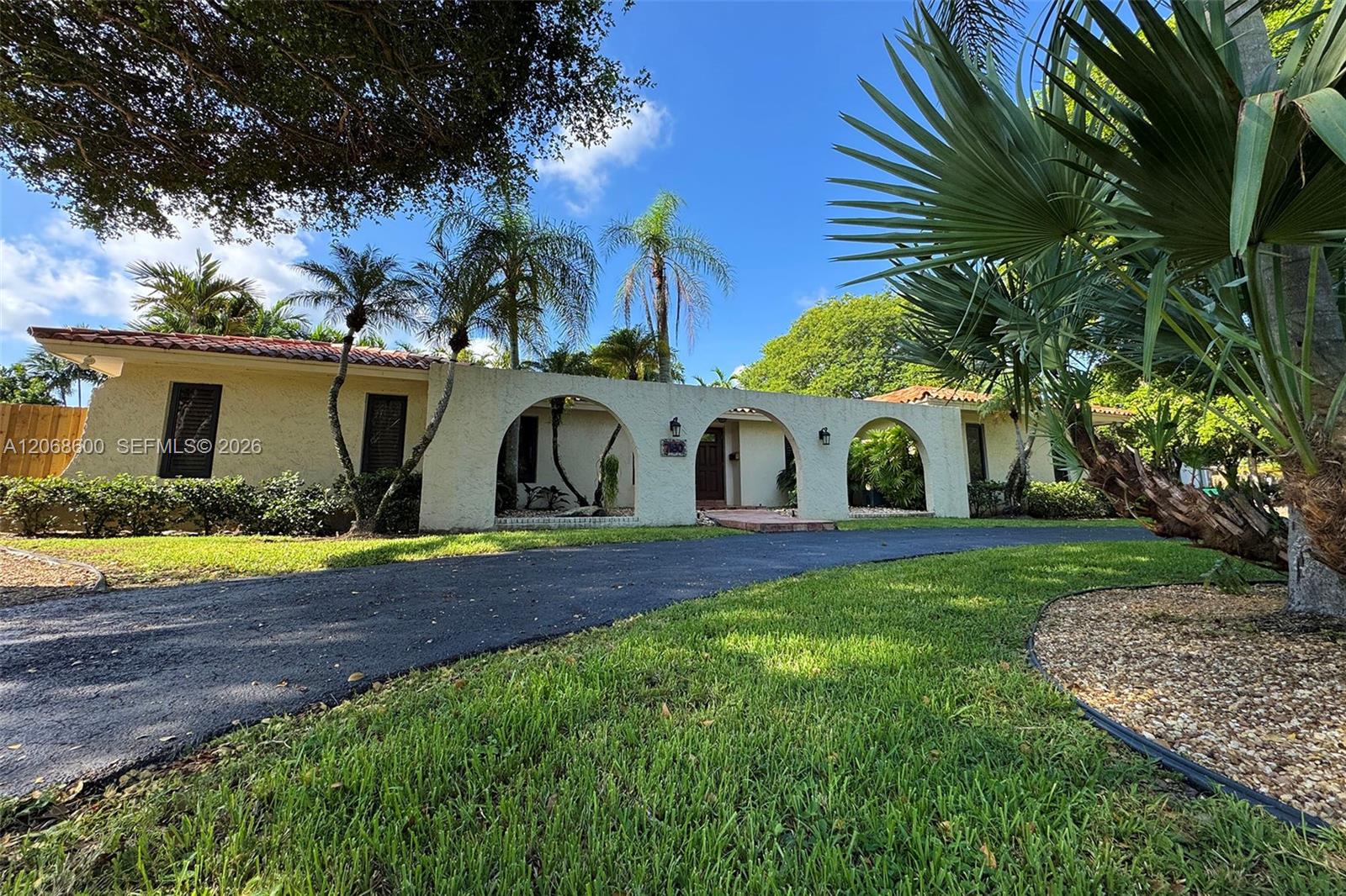 7190 Sw 100th Street Property Photo 2