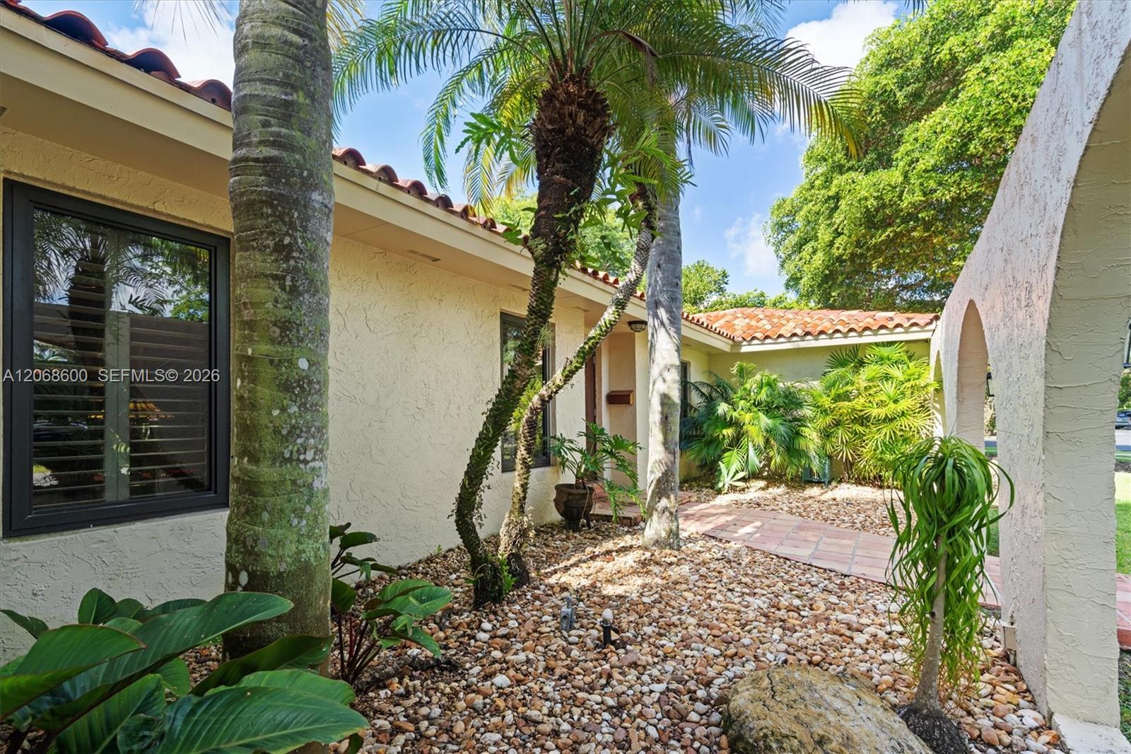 7190 Sw 100th Street Property Photo 4