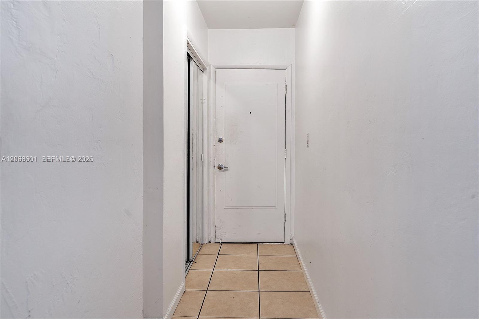 318 Majorca Avenue 304 Property Photo 15