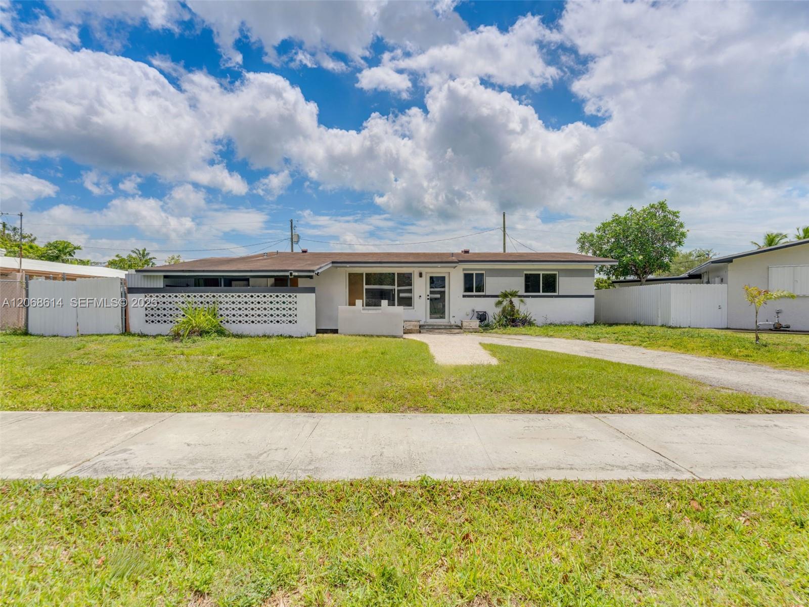 19931 Gulfstream Road Property Photo 1