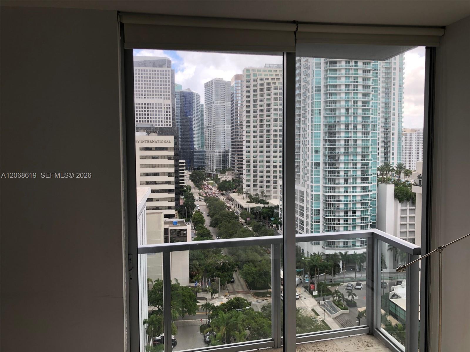 1060 Brickell Avenue 1501 Property Photo 6