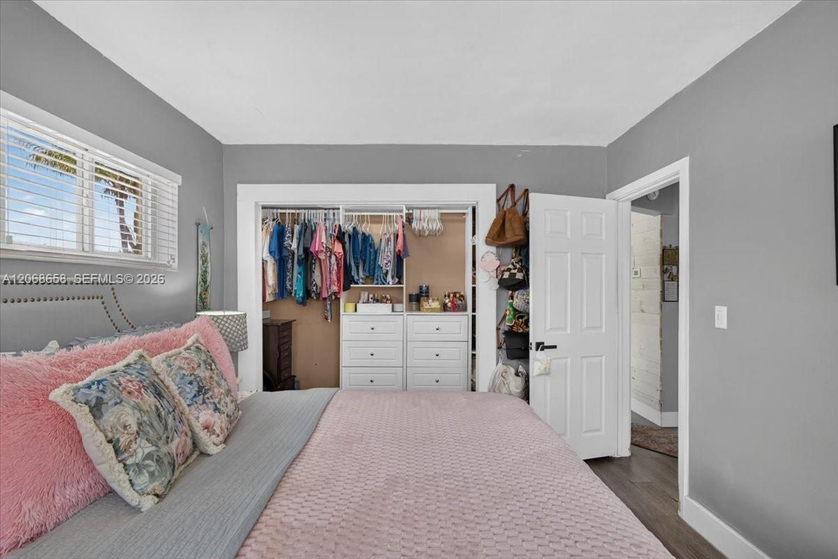 121 E 36th Street Property Photo 21
