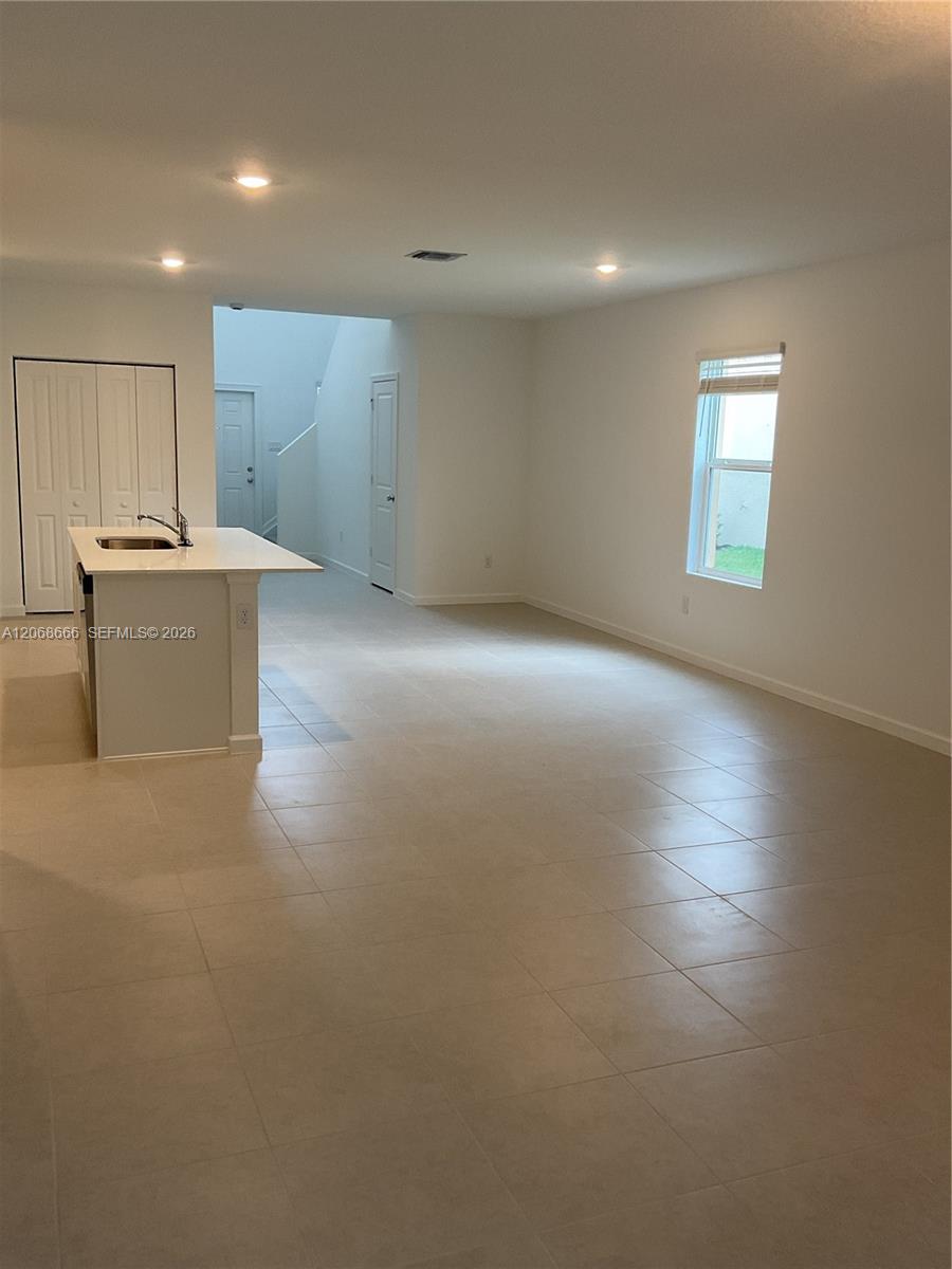 5924 Nw Fairfox Way Property Photo 14