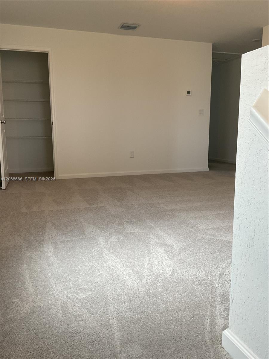 5924 Nw Fairfox Way Property Photo 26