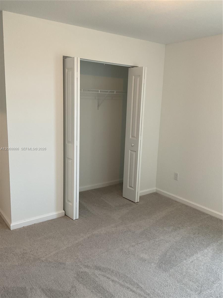 5924 Nw Fairfox Way Property Photo 34