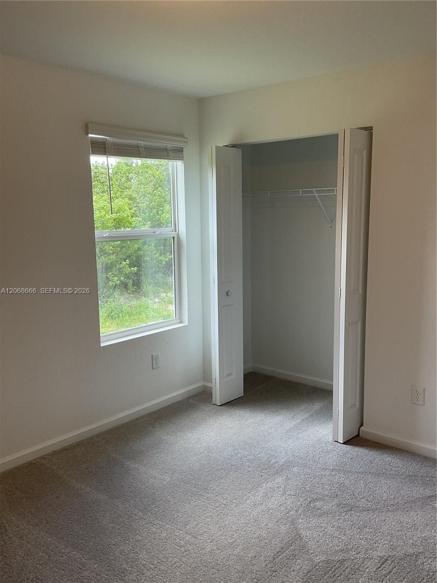 5924 Nw Fairfox Way Property Photo 39