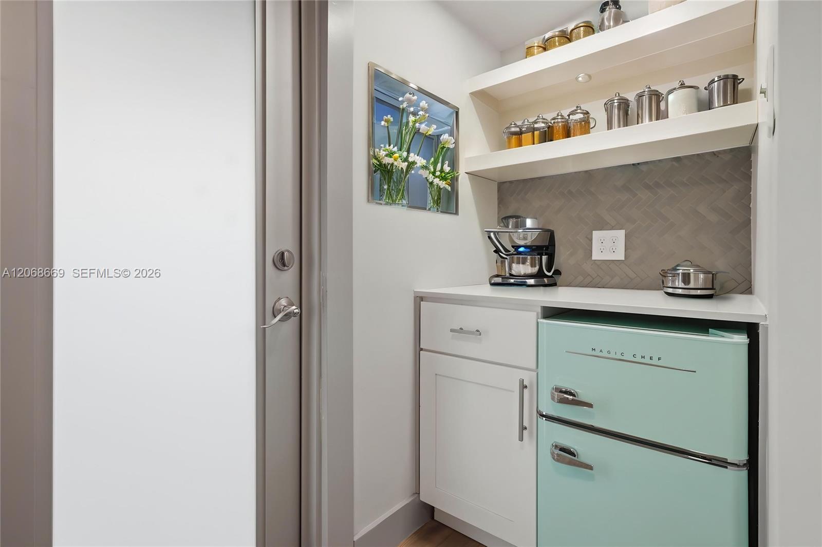 331 Delaware Avenue Property Photo 11