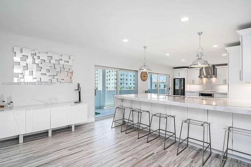 1700 SE 15th Street 401