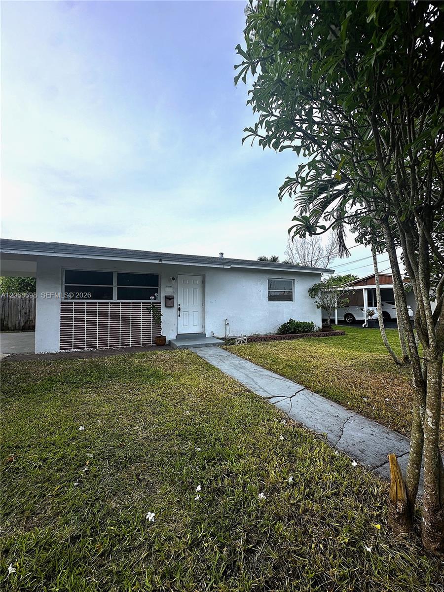 11935 Sw 37th Street Property Photo 6