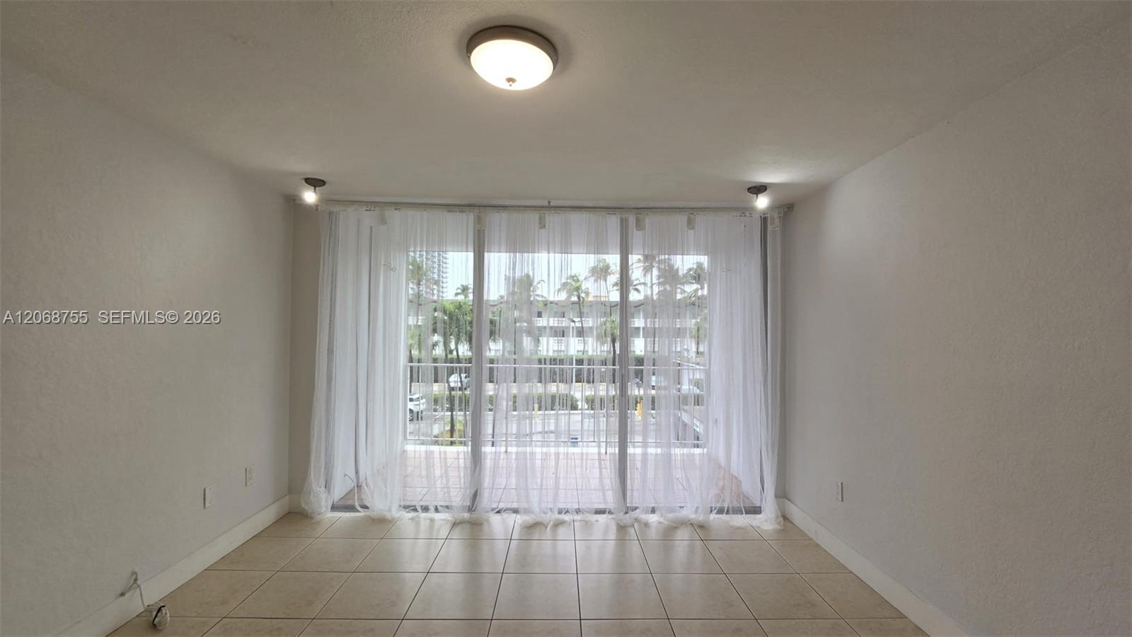 1865 79th St Causeway 2j Property Photo 22