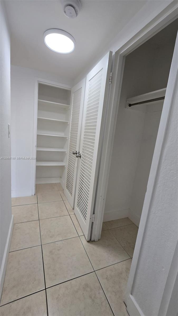 1865 79th St Causeway 2j Property Photo 35