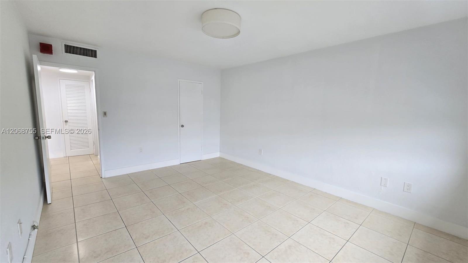 1865 79th St Causeway 2j Property Photo 39