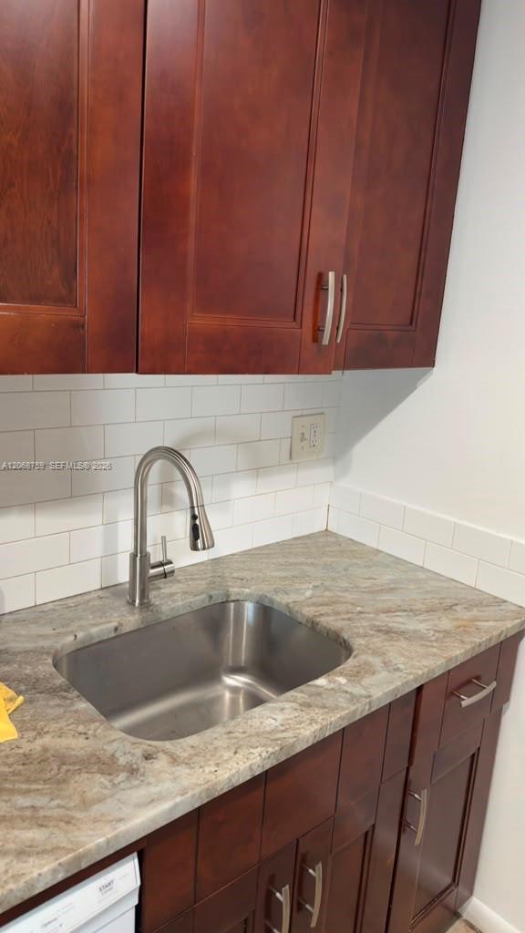 4114 Nw 88th Avenue 201 Property Photo 4